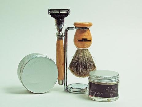 Элитный бритвенный набор Gentleman Barbier  под Gillette MACH3 5 предметов в деревянной коробке